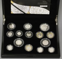 Lot 180 - Elizabeth II