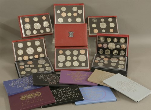 Lot 127 - Elizabeth II