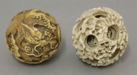 Lot 386 - A good ivory Ball
