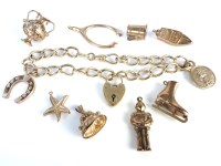 Lot 35 - A 9ct gold curb link guard chain