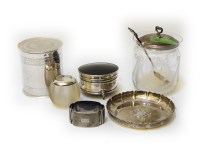 Lot 107 - A silver trinket box