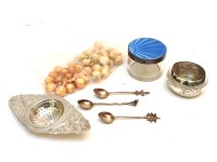Lot 106 - Two sets of 19th century ivory beads