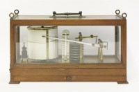 Lot 195 - An Edwardian mahogany-cased barograph