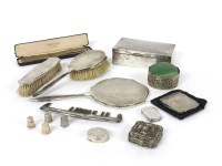 Lot 1217 - A miscellaneous silver