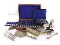 Lot 1248 - A miscellaneous group of items
