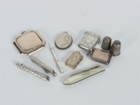 Lot 86 - A silver gilt vinaigrette