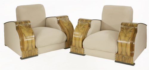Lot 271 - An Art Deco walnut three-piece suite
