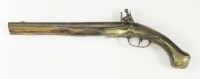 Lot 100 - A walnut flintlock pistol