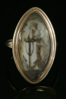 Lot 9 - A Georgian gold memorial ring