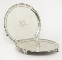 Lot 439 - A pair of George III silver salvers