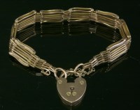 Lot 98 - An Edwardian gold