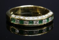 Lot 281 - A gold