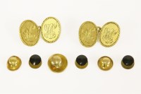 Lot 9 - A pair of gold oval chain link cufflinks
