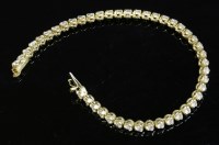 Lot 318 - An 18ct gold