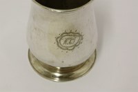 Lot 453 - A George III silver tankard
