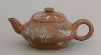 Lot 107 - A Yixing Teapot