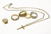 Lot 251 - A collection of gold items