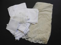 Lot 591 - Five boxes of miscellaneous linens