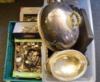Lot 309 - A large quantity of silver plated flatware and holloware
