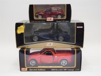 Lot 330 - A large quantity of Maisto 1:18 die cast collectors models to include Morgan Aero 8