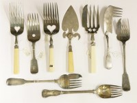 Lot 459 - A group of servers
