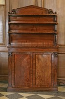 Lot 15 - A William IV mahogany chiffonier