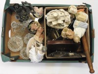 Lot 1337 - A small quantity of decorative ceramics