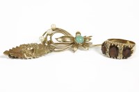 Lot 30 - A 9ct gold three stone garnet and synthetic spinel ring