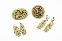 Lot 23 - A 19th century carved ivory floral plaque brooch