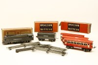 Lot 269A - A quantity of Lionel electric trains 0 Gauge trains