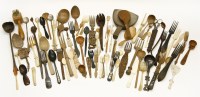 Lot 51 - A collection of treen