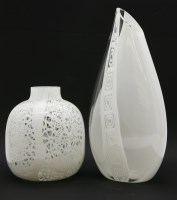 Lot 453 - A Caliari-Venini art glass vase