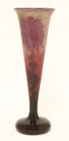 Lot 15 - A Schneider Verre Français cameo glass vase