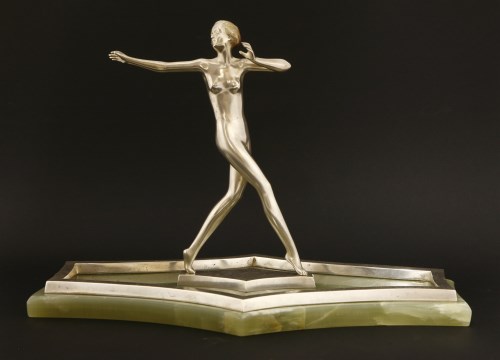 Lot 56 - An Art Deco centrepiece