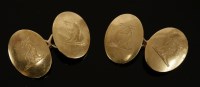 Lot 225 - A pair of 18ct gold chain-link cufflinks
