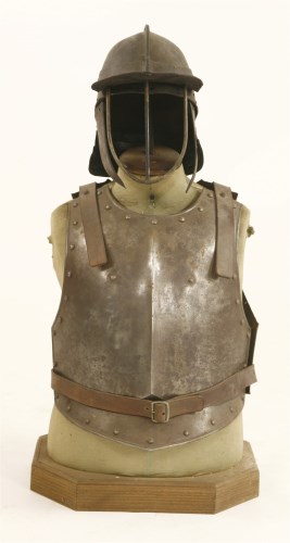 Lot 17 - Cromwellian armour