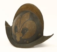 Lot 19 - An Italian comb morion