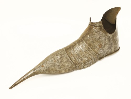 Lot 29 - An armour foot
