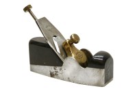 Lot 289 - A Norris A4 steel smoothing plane with rosewood infill