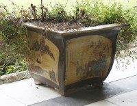 Lot 552 - A pair of Chinese pottery planters