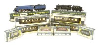 Lot 231 - Two Wren locomotives