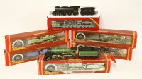 Lot 302 - Hornby 00 gauge LNER and BR locomotives and tenders