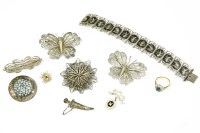 Lot 57 - A collection of costume jewellery