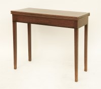 Lot 656 - A Georgian mahogany tea table