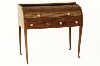 Lot 622 - An early 19th century mahogany cylinder bureau