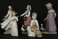 Lot 269 - Five Lladro figures