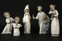 Lot 264 - Five Lladro figures