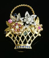 Lot 214 - A three colour gold