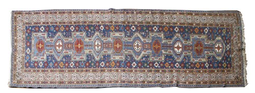 Lot 328 - A Derbend runner