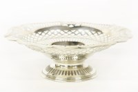 Lot 232 - A silver circular tazza
